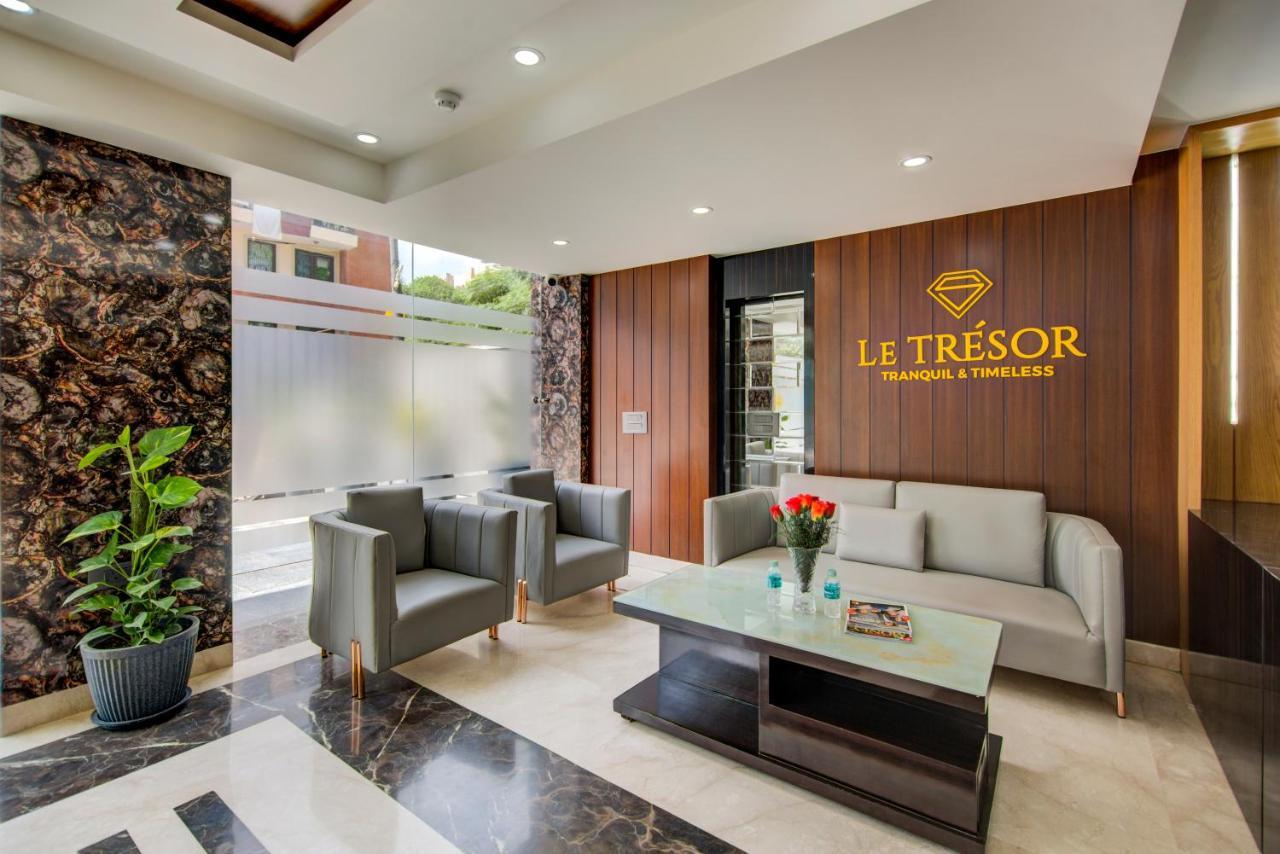 Le Tresor Hotel New Delhi Exterior foto